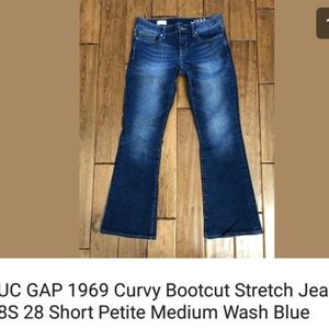 Perfectly condition gap jeans size 28p(not plus)